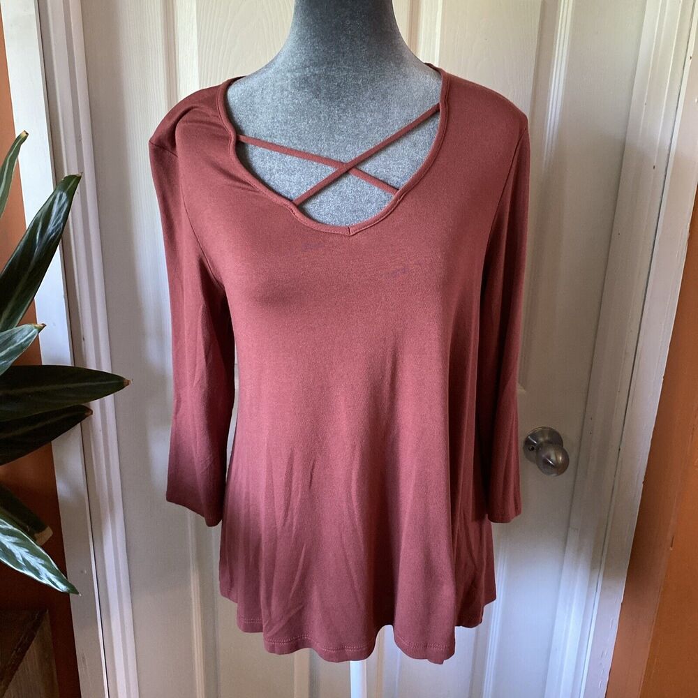 Entro Blouse Women’s M Medium 3/4 Sleeve Scoop Neck Stretch